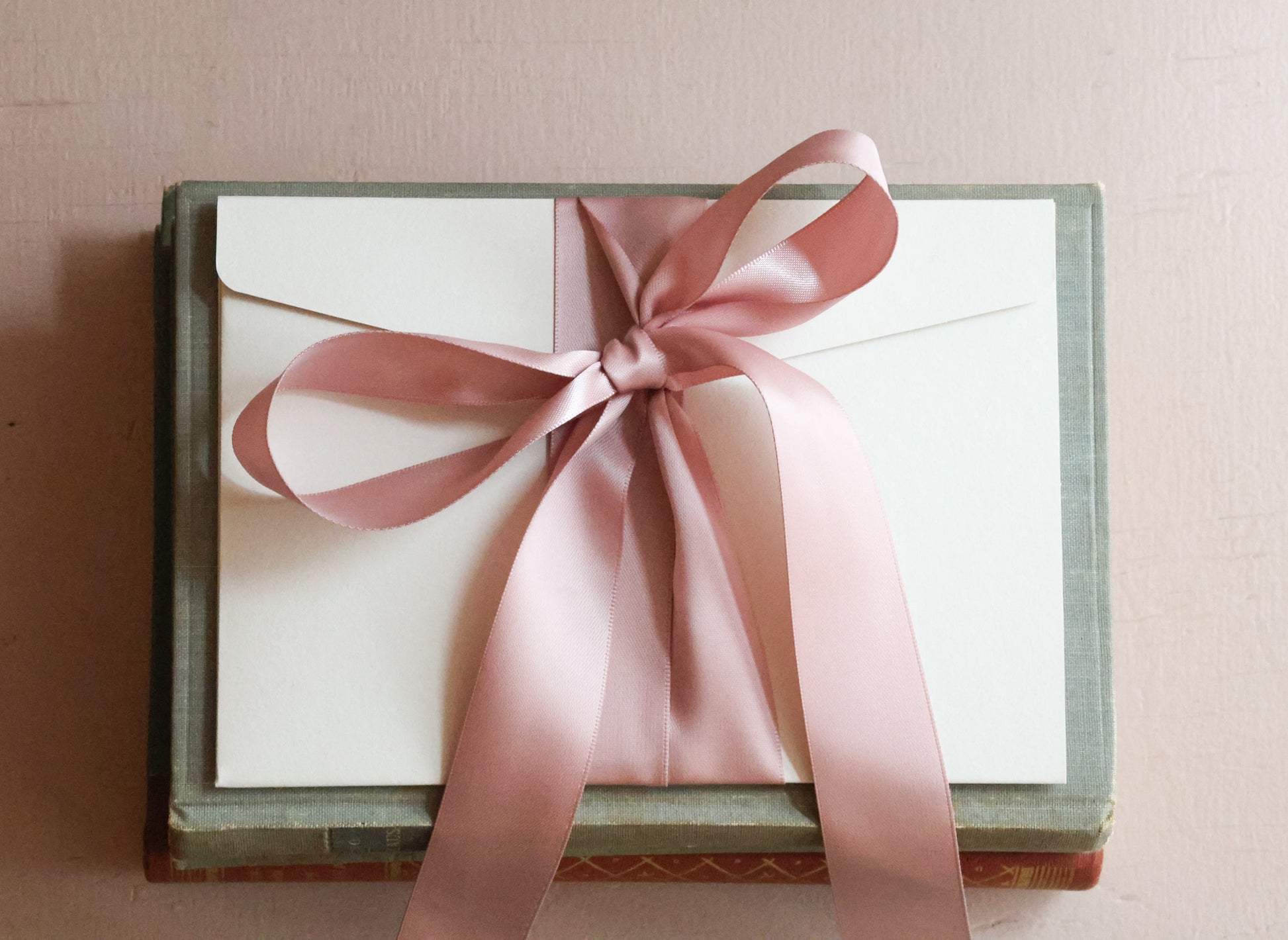 Lahjakortti käsintehtyihin koruihin ja sormuksiin