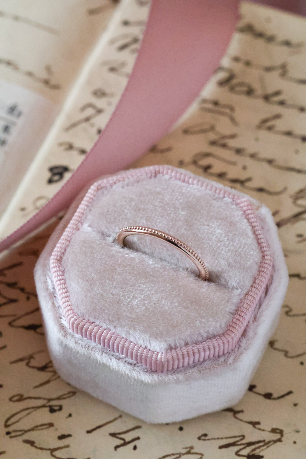 Petite siro kultainen kihlasormus